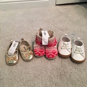 Old navy shoe bundle 3-6 months NWT